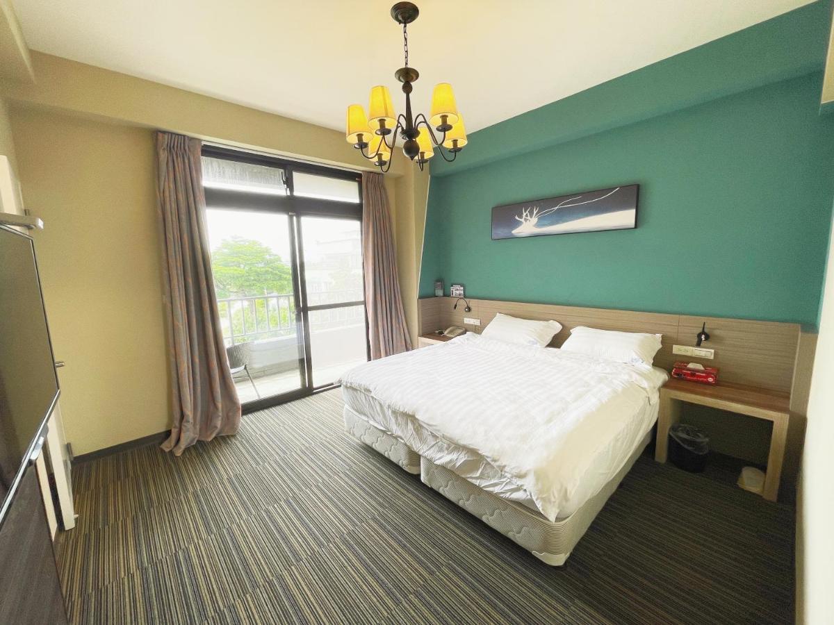 Breeze And Waves Hostel Jinning Esterno foto