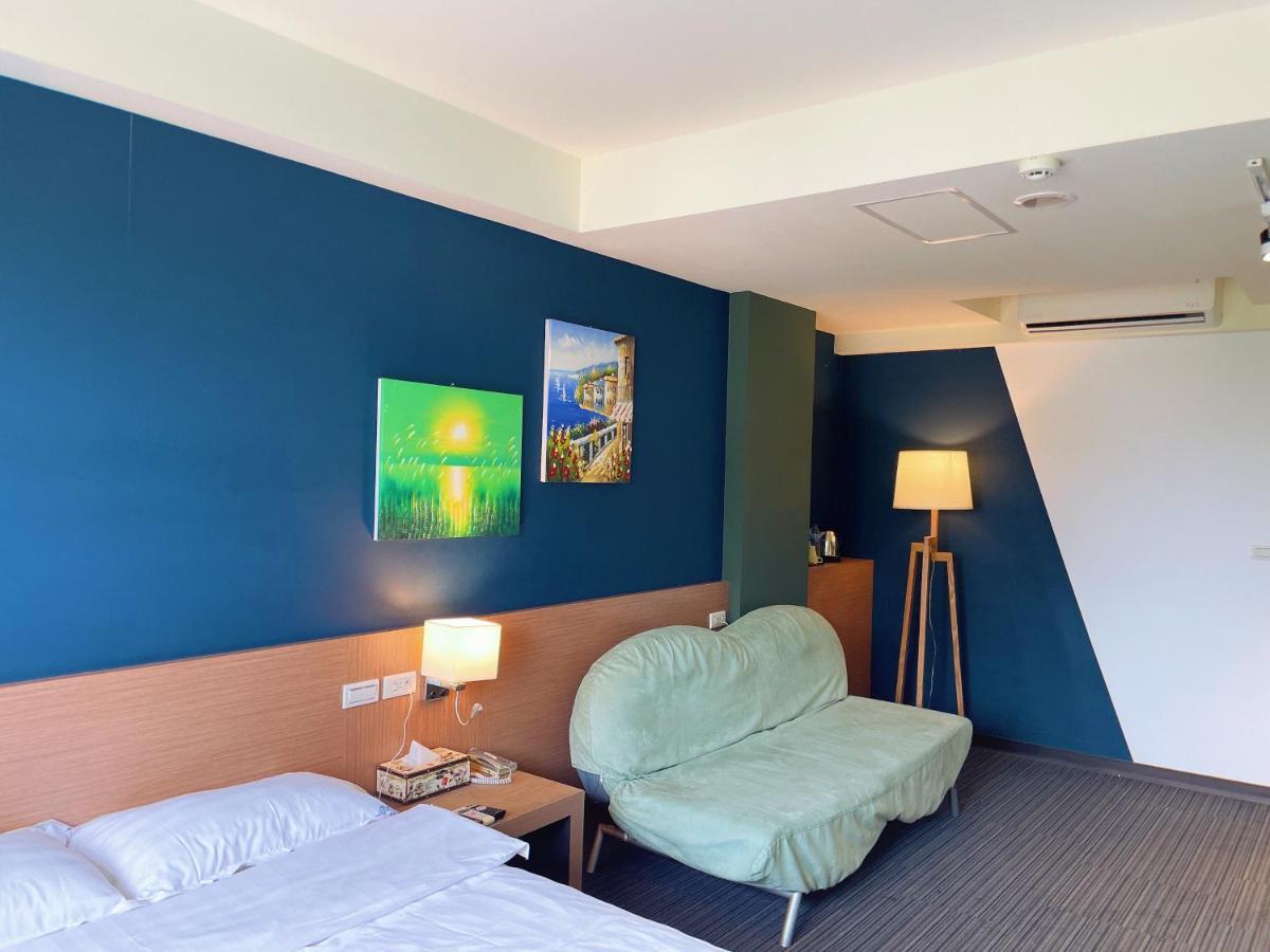 Breeze And Waves Hostel Jinning Esterno foto
