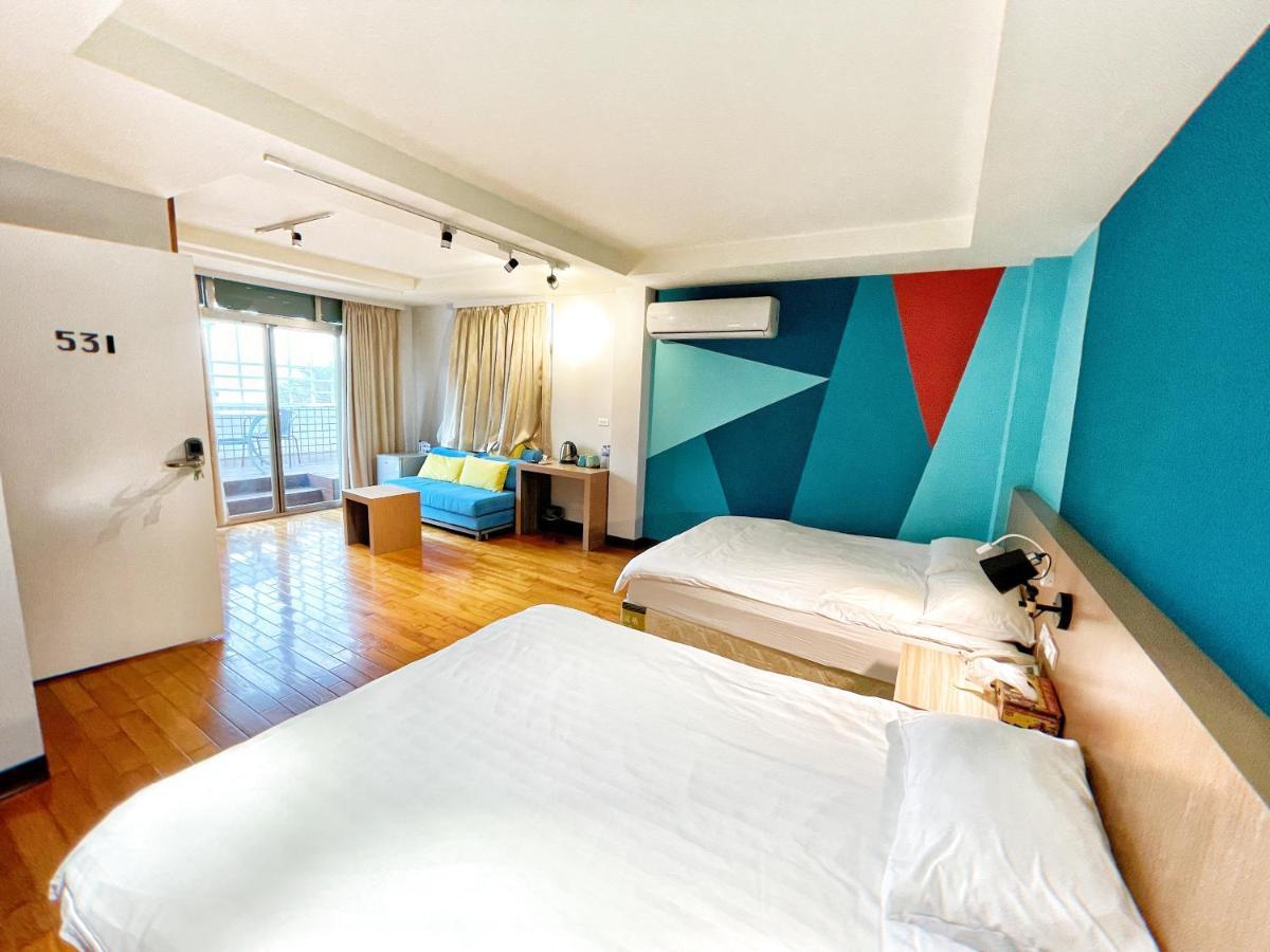 Breeze And Waves Hostel Jinning Esterno foto